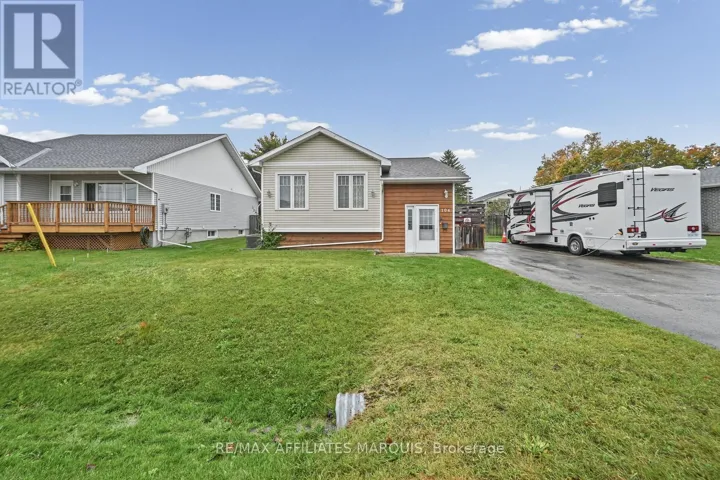 106 LORNE STREET, Montague, Ontario K7A3L1