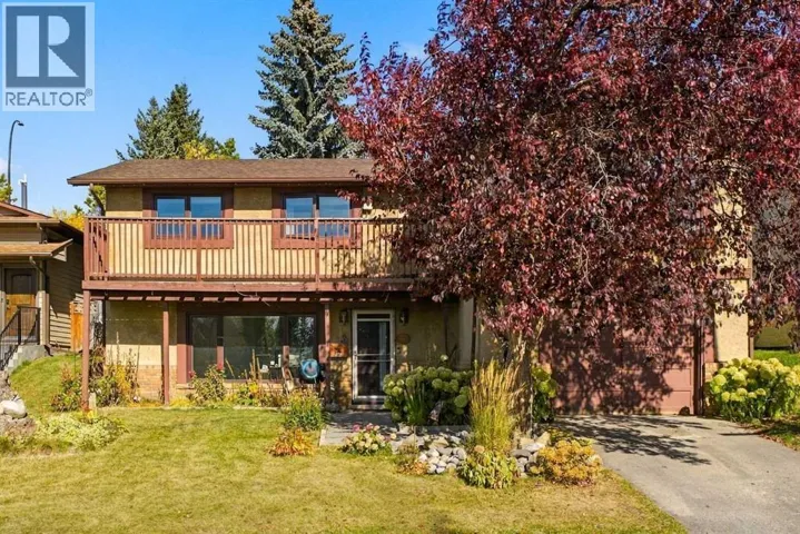 96 Ranchridge Drive NW, Calgary, Alberta T3G1W2