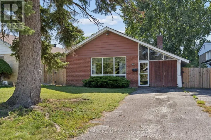 73 DEERFIELD ROAD, Toronto (Bendale), Ontario M1K4X2