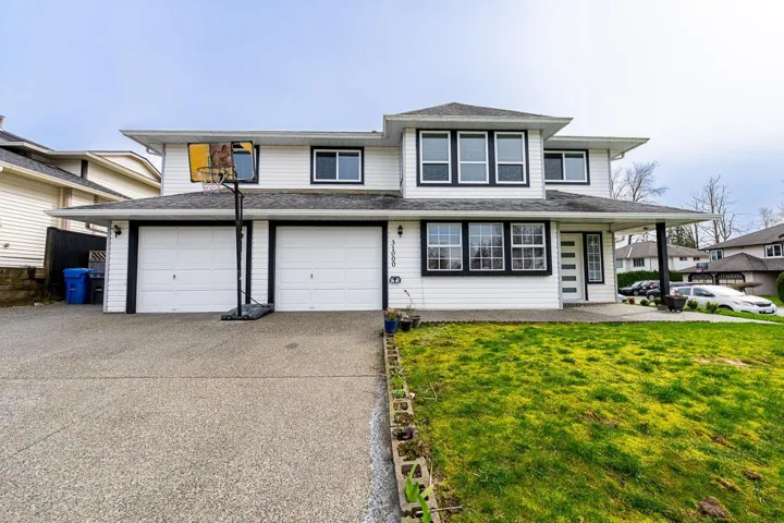 31000 SIDONI AVENUE, Abbotsford, British Columbia V2T5K1