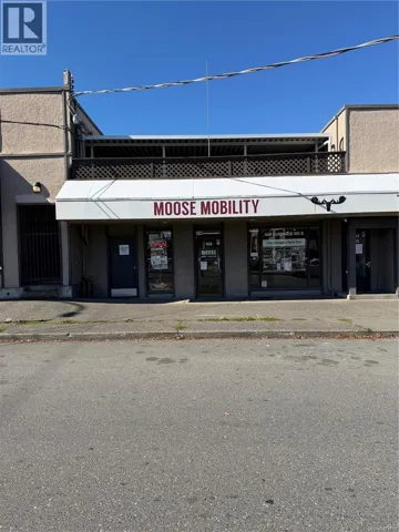 102 428 Burnside Rd E, Victoria, British Columbia V8T2X1