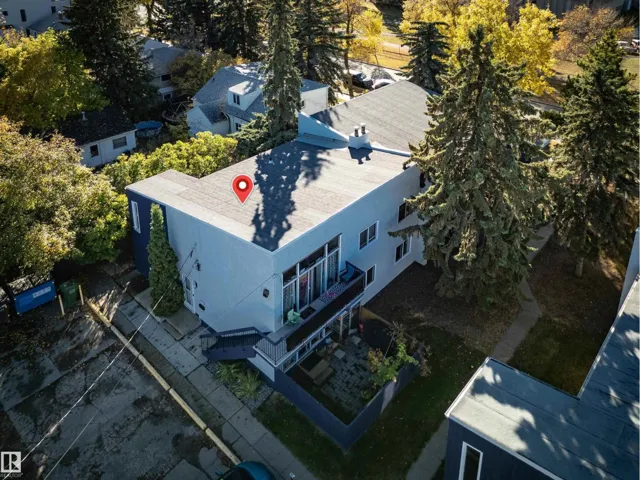 10539 84 ST NW, Edmonton, Alberta T6A3R4