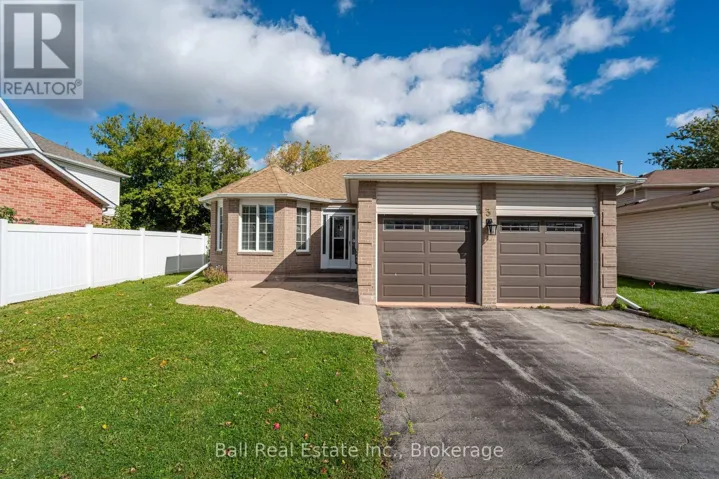 3 ELM COURT, Kawartha Lakes (Lindsay), Ontario K9V6B3