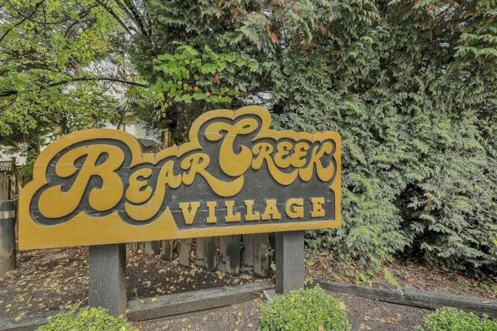 43 8555 KING GEORGE BOULEVARD, Surrey, British Columbia V3W5C3