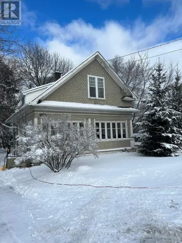 688 KING STREET W, Oshawa (McLaughlin), Ontario L1J2L3