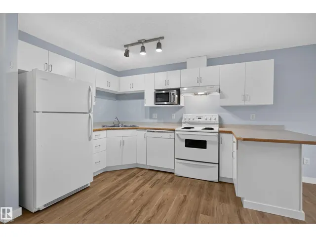 #118 10535 122 ST NW, Edmonton, Alberta T5N4B7