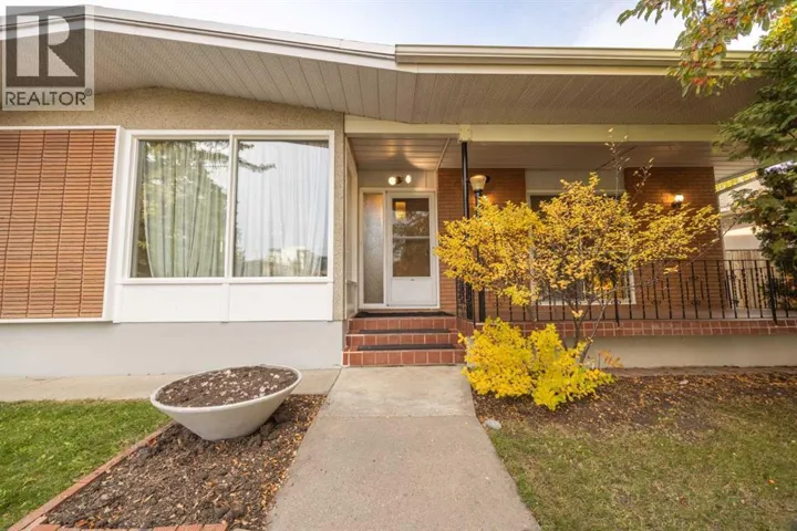 53 Kentish Drive SW, Calgary, Alberta T2V2L4