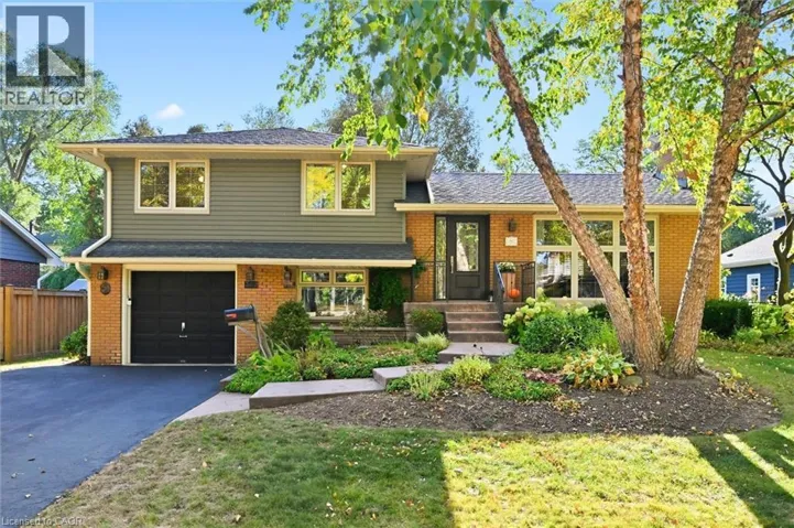 362 OAKWOOD Drive, Burlington, Ontario L7N1X2