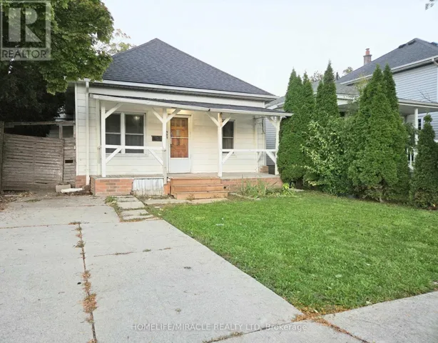908 WINDSOR AVENUE, Windsor, Ontario N9A1K2
