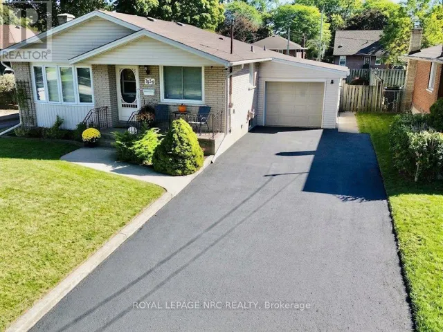 7030 WHITMAN AVENUE, Niagara Falls (Arad/Fallsview), Ontario L2G5B6