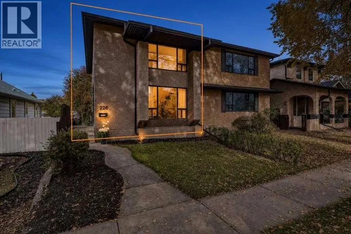226 11 Avenue NE, Calgary, Alberta T2E4N4