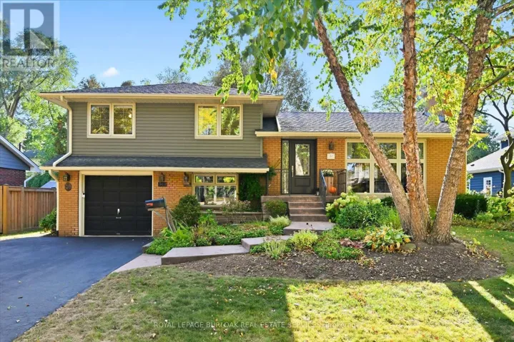 362 OAKWOOD DRIVE, Burlington (Roseland), Ontario L7N1X2