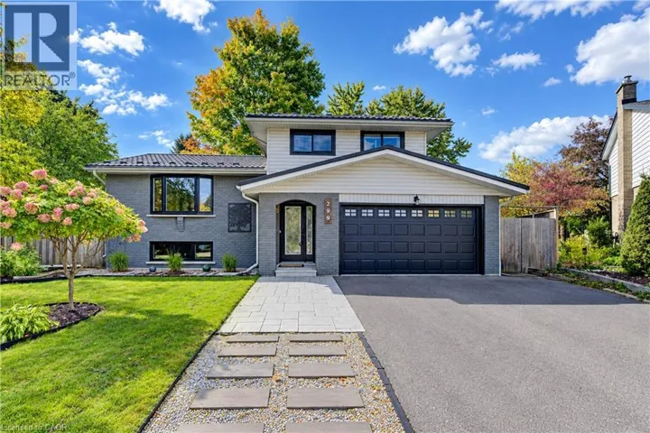 299 CREIGHTON Court, Waterloo, Ontario N2K1W5