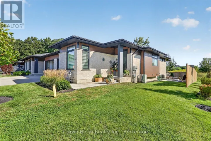 35 - 300 RICHMOND STREET, Thorold (Confederation Heights), Ontario L2V0L6