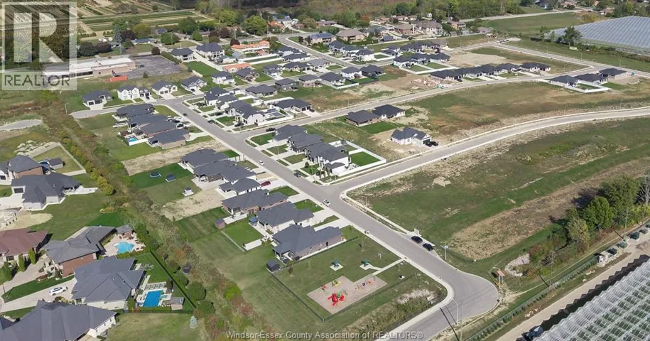 1872 MOLISE BOULEVARD, Kingsville, Ontario N9Y0G6