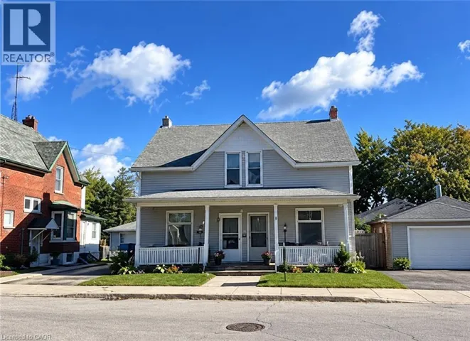 430-432 W DUKE Street W, Kitchener, Ontario N2H3Y8
