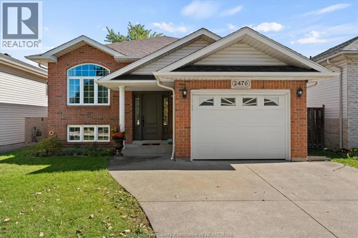 2476 Luxury, Windsor, Ontario N8P1S8