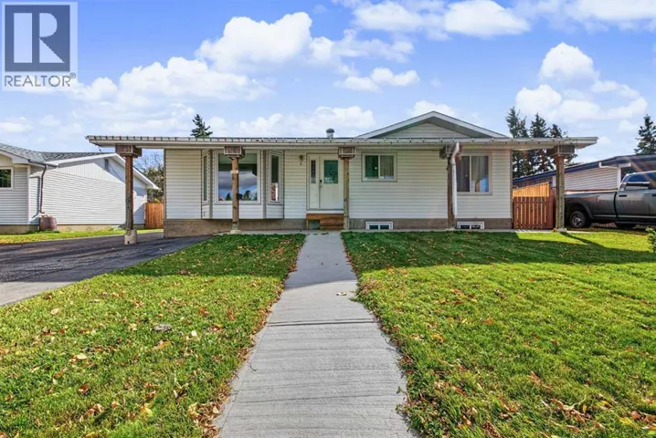 9907 85 Avenue, Grande Prairie, Alberta T8V0A1