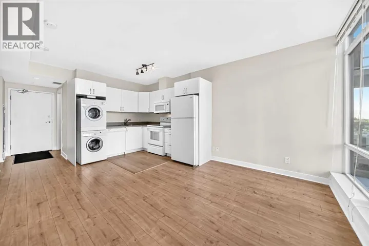 502, 30 Brentwood Common NW, Calgary, Alberta T2L2J9