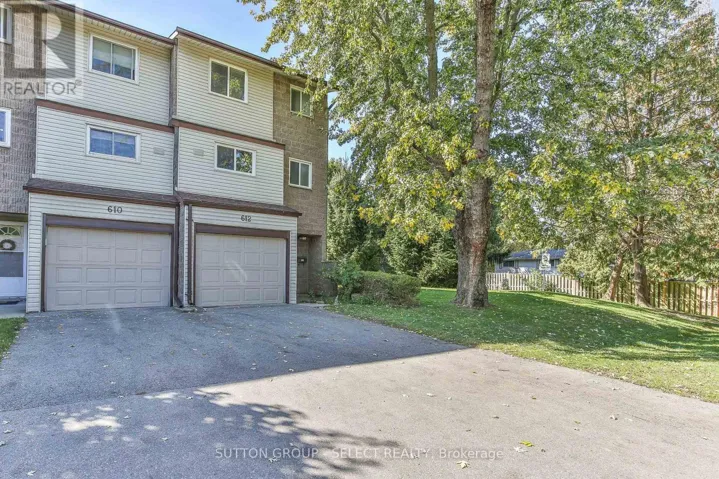 612 WILKINS STREET, London South (South R), Ontario N6C4Z4