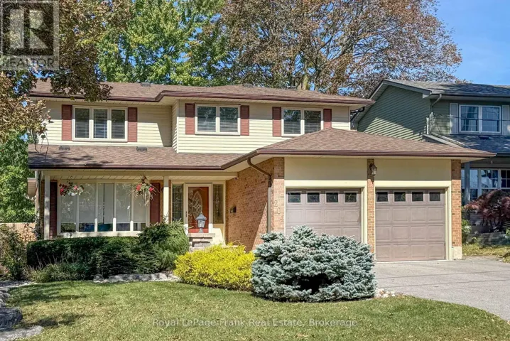 204 ST JOHN STREET E, Whitby (Downtown Whitby), Ontario L1N6M1