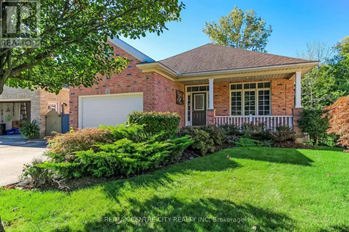 22 HARRINGTON CRESCENT, St. Thomas, Ontario N5R6J1