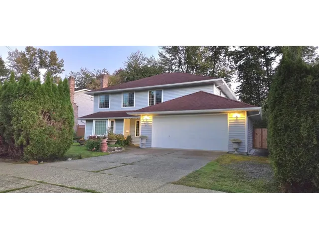 15290 112 AVENUE, Surrey, British Columbia V3R8Y8