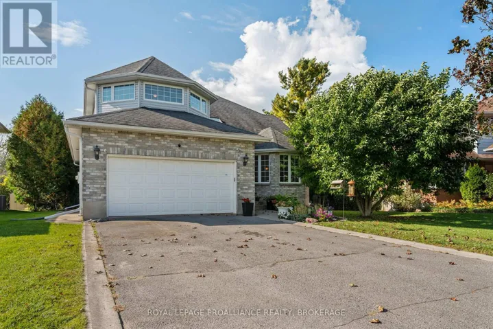 605 FERNMOOR DRIVE, Kingston (East Gardiners Rd), Ontario K7M8K5