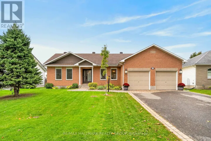 101 QUEEN CHARLOTTE STREET, Ottawa, Ontario K0A2Z0