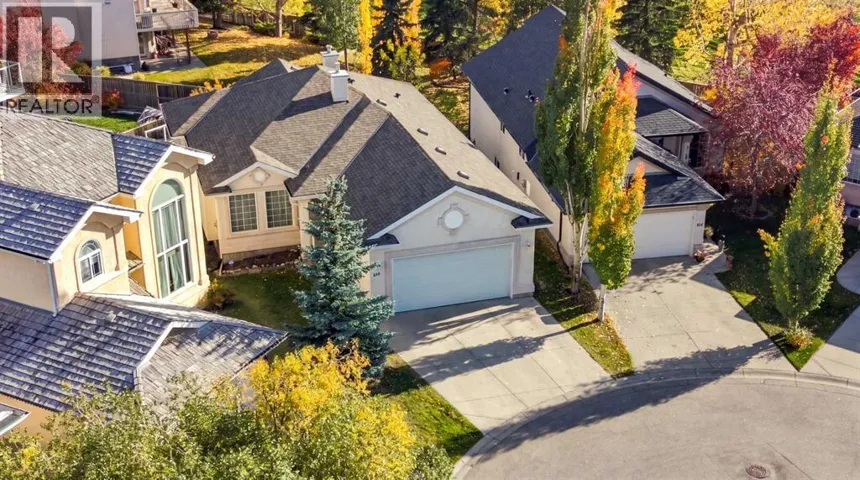 614 Sierra Madre Court SW, Calgary, Alberta T3H3M5