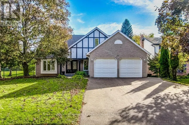22 DAFFODIL CRESCENT, Hamilton (Iroquoia Heights), Ontario L9K1C8