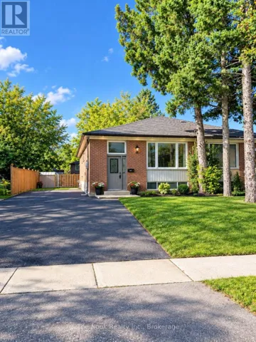 UPPER - 210 DOVEDALE DRIVE, Whitby (Downtown Whitby), Ontario L1N1Z6