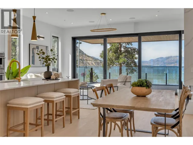 602 Lakeshore Drive Unit# 202, Penticton, British Columbia V2A1B9