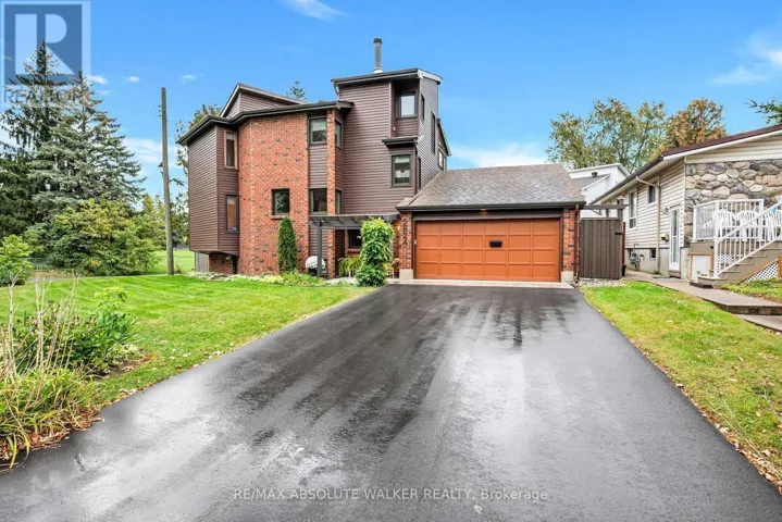 2824 HAUGHTON AVENUE, Ottawa, Ontario K2B6Z3