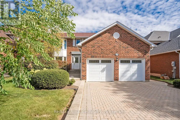 2151 PINEVIEW DRIVE, Oakville (WC Wedgewood Creek), Ontario L6H5M3
