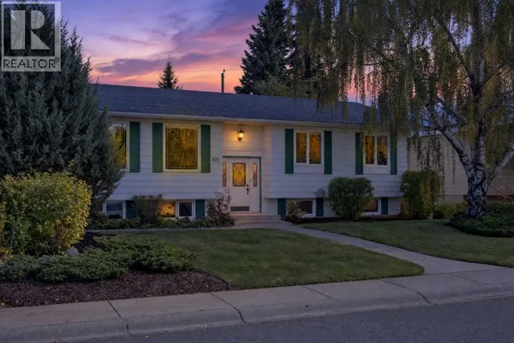 637 Willowburn Crescent SE, Calgary, Alberta T2J1M9