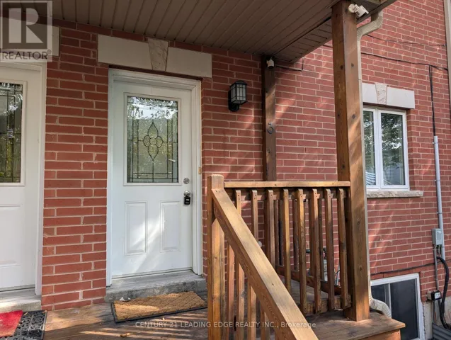 3 - 736 KINGSTON ROAD, Toronto (East End-Danforth), Ontario M4E1R7