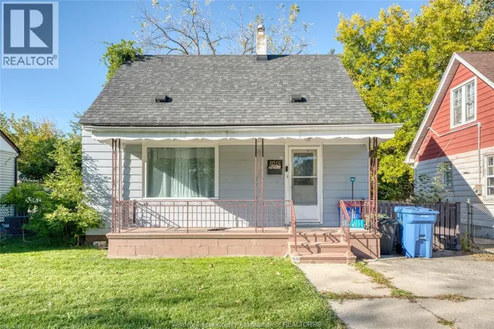 1015 PARTINGTON AVENUE, Windsor, Ontario N9B2P1