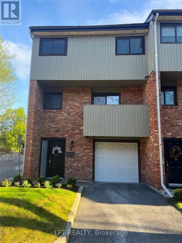 15 - 50 GREENBANK ROAD, Ottawa, Ontario K2H8R3