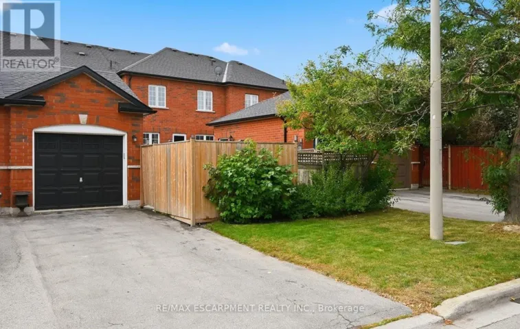 5035 CORPORATE DRIVE, Burlington (Palmer), Ontario L7L7L5