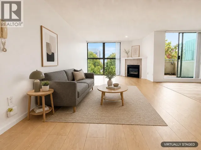 504 1159 MAIN STREET, Vancouver, British Columbia V6A4B6