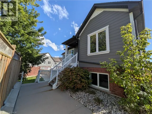 225 RIDDELL Street Unit# 33, Woodstock, Ontario N4S6N2