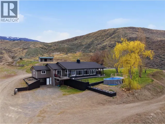 6998 Vista Drive, Kamloops, British Columbia V0K2J0
