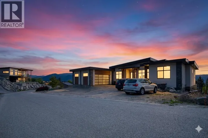 2835 Outlook Way, Naramata, British Columbia V0H1N1