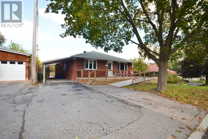 B - 1441 EDGECLIFFE AVENUE, Ottawa, Ontario K1Z8G2