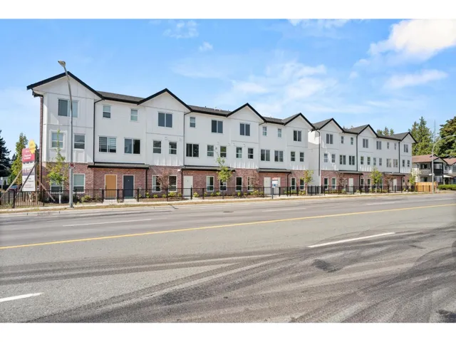 2 31981 CORAL AVENUE, Abbotsford, British Columbia V2T2J9