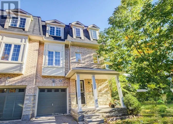 2 - 15 OLD COLONY ROAD, Richmond Hill (Oak Ridges Lake Wilcox), Ontario L4E4L5