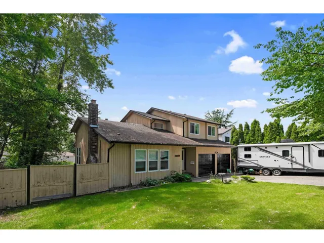 15040 SPENSER DRIVE, Surrey, British Columbia V3S5Z7