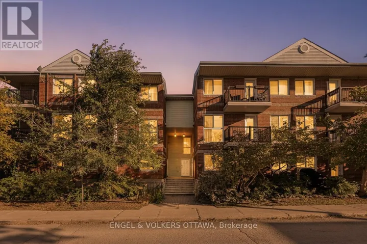 3 - 4 O'MEARA STREET, Ottawa, Ontario K1Y4T1