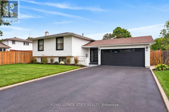 3 REGATTA DRIVE, St. Catharines (Martindale Pond), Ontario L2N5P9